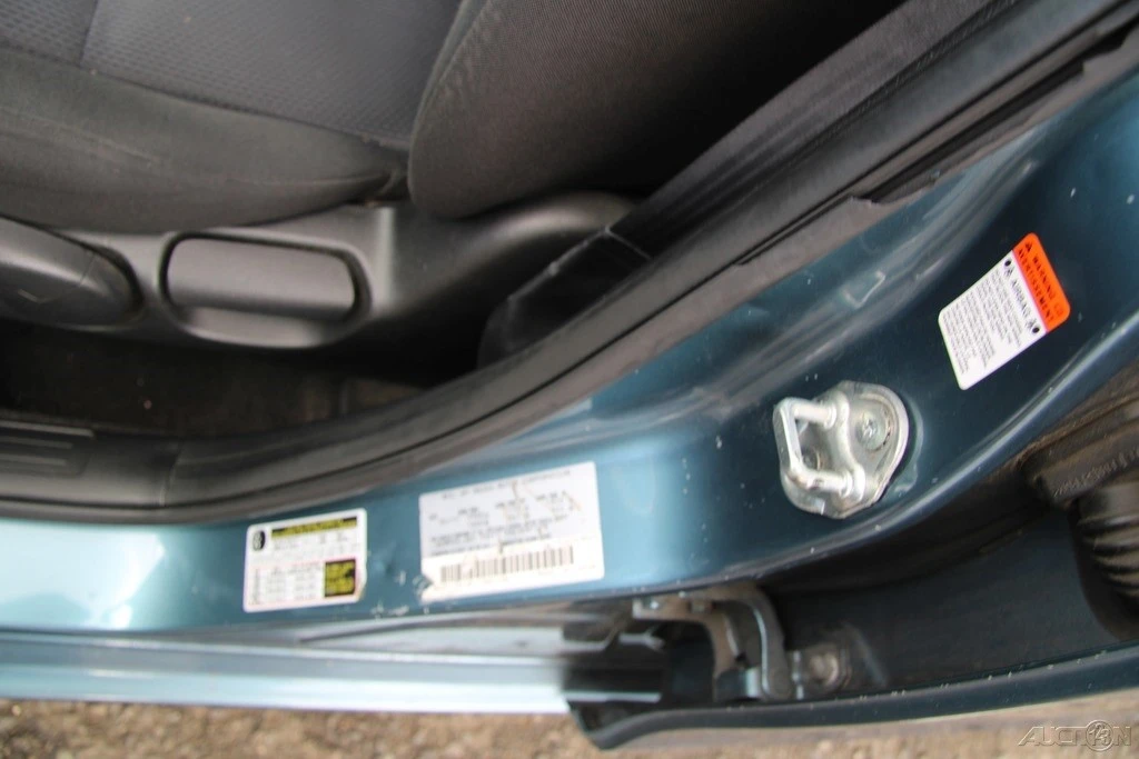 2011 Mazda Mazda 3 2nd Gen - Image 10 of 21