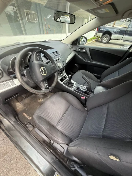 2011 Mazda Mazda 3 2nd Gen - Image 5 of 6