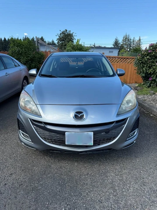 2011 Mazda Mazda 3 2nd Gen - Image 2 of 8