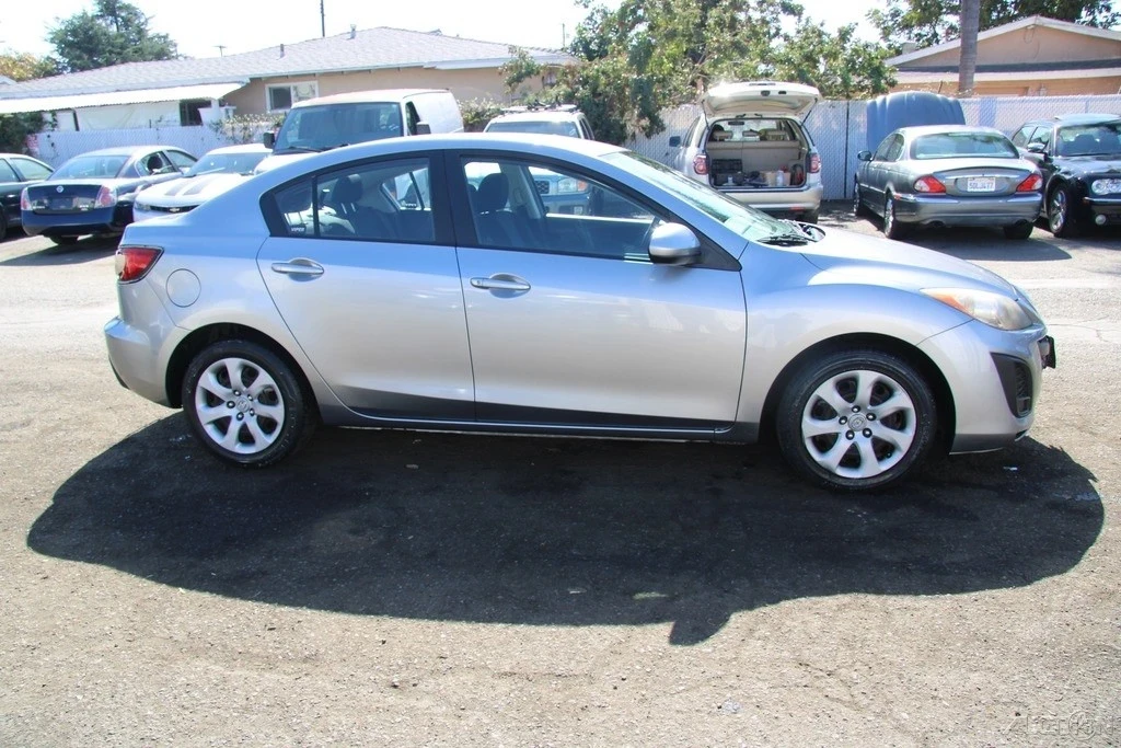 2011 Mazda Mazda 3 2nd Gen - Image 7 of 21