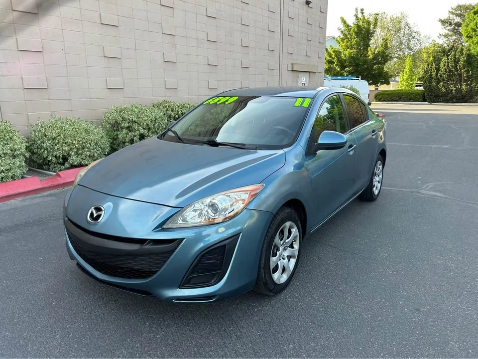 2011 Mazda Mazda 3 2nd Gen - Image 2 of 14