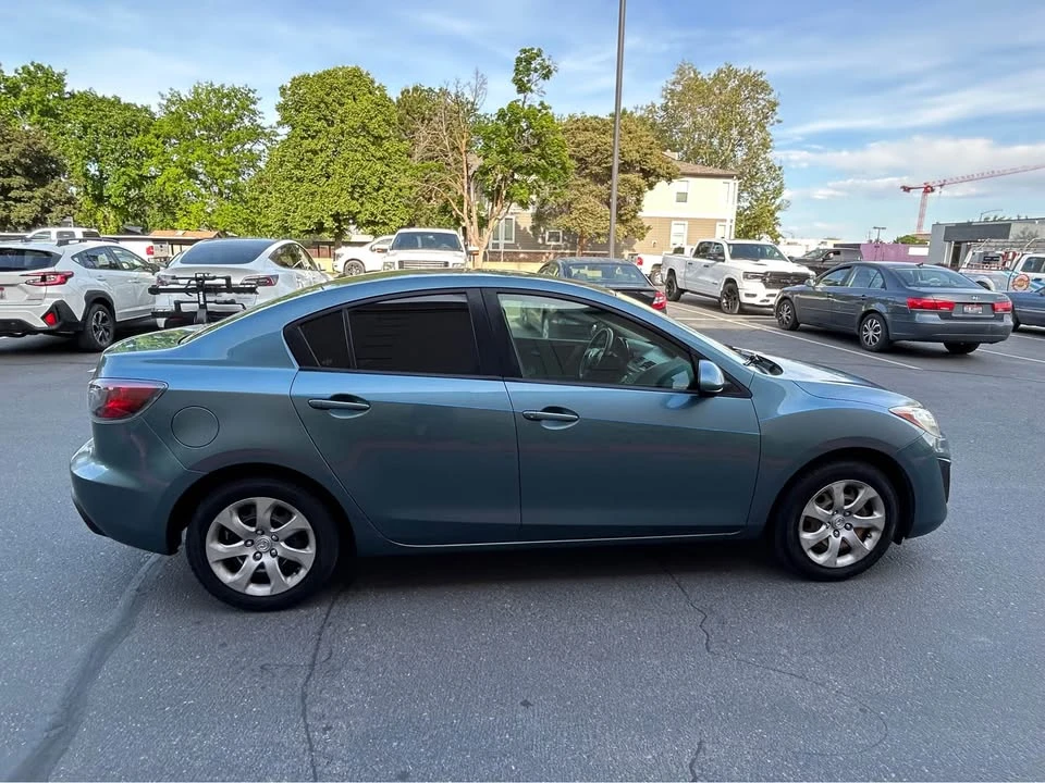 2011 Mazda Mazda 3 2nd Gen - Image 8 of 14