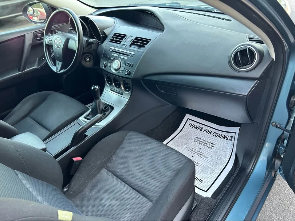 2011 Mazda Mazda 3 2nd Gen - Image 10 of 14