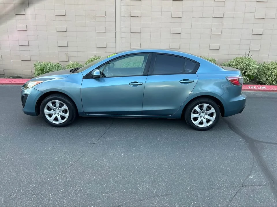 2011 Mazda Mazda 3 2nd Gen - Image 7 of 14