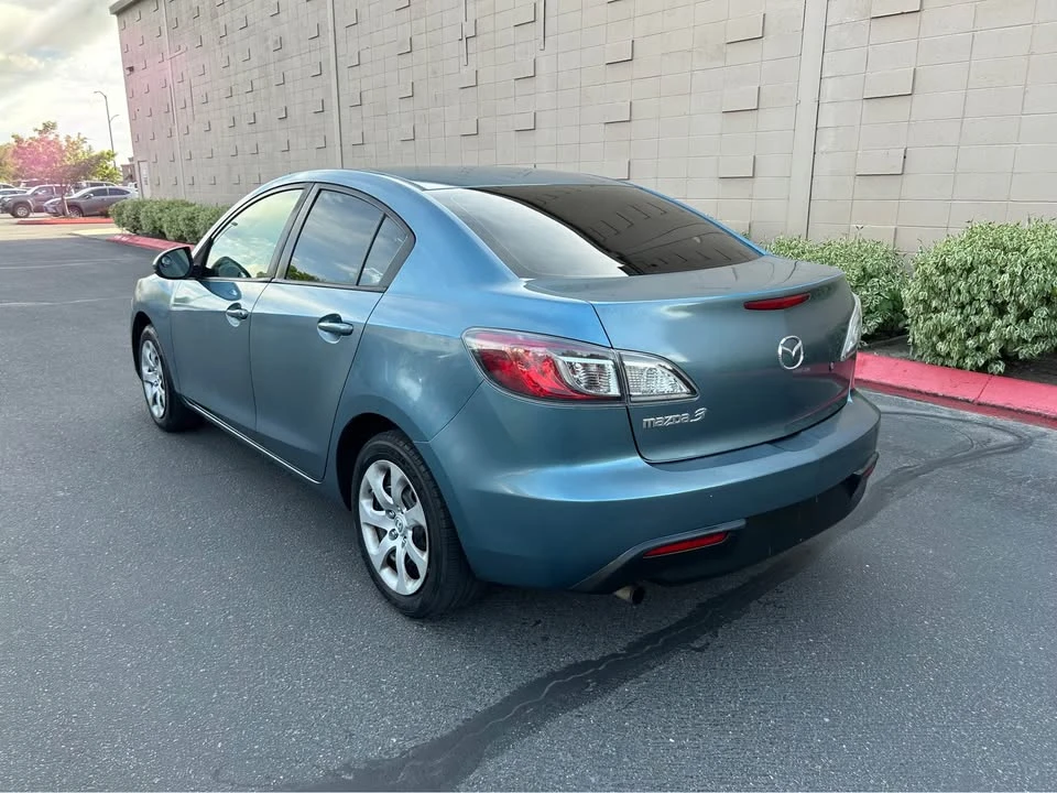 2011 Mazda Mazda 3 2nd Gen - Image 5 of 14