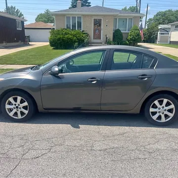2011 Mazda Mazda3 i Touring Sedan 4D