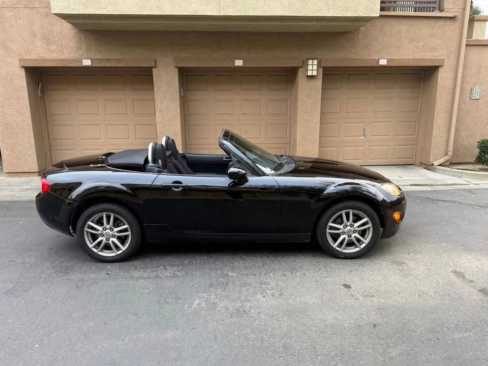 2011 Mazda NC MX-5 Miata - Image 3 of 10