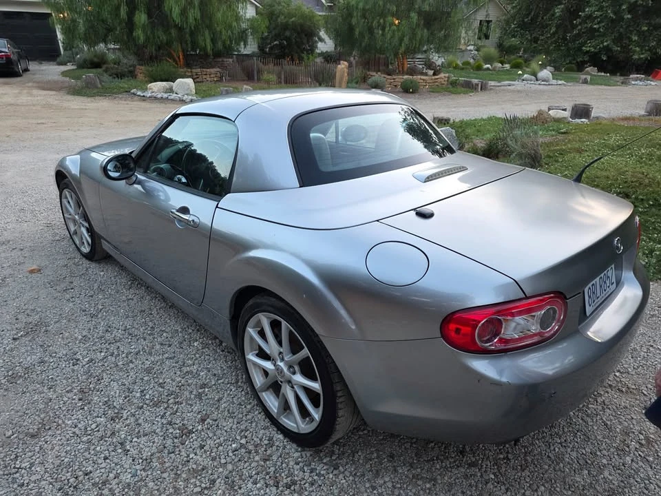 2011 Mazda NC MX-5 Miata - Image 2 of 3