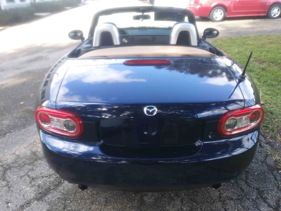 2011 Mazda NC MX-5 Miata - Image 17 of 26