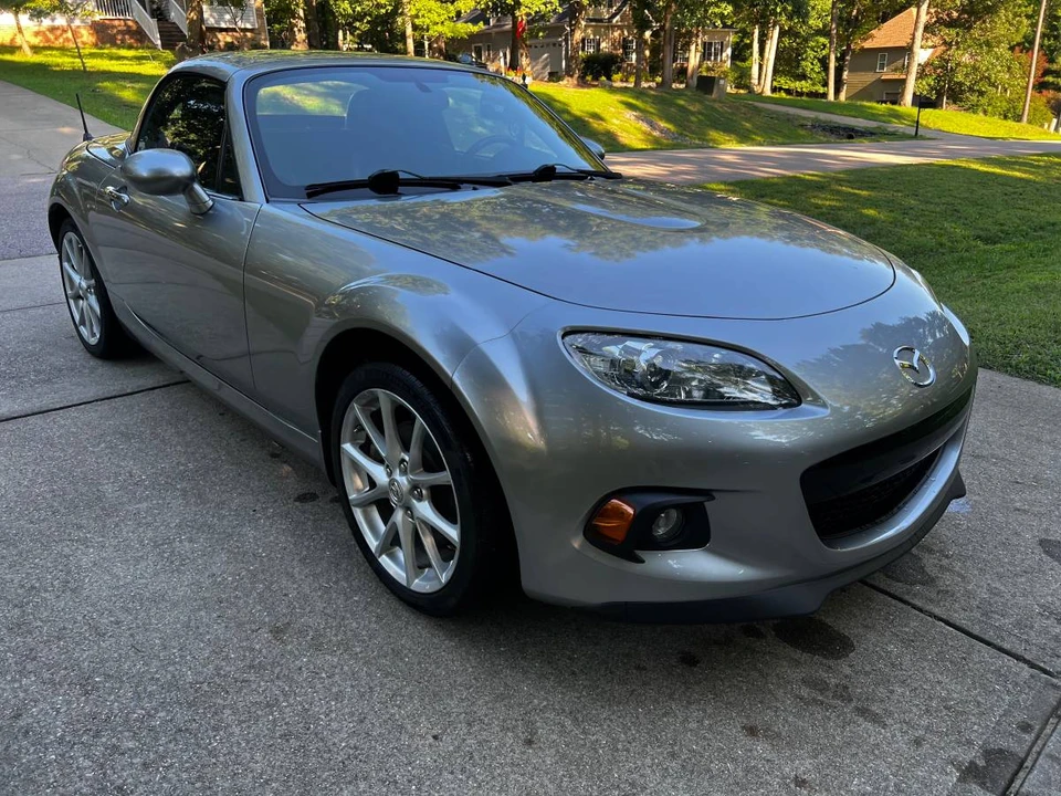 2011 Mazda NC MX-5 Miata - Image 5 of 24