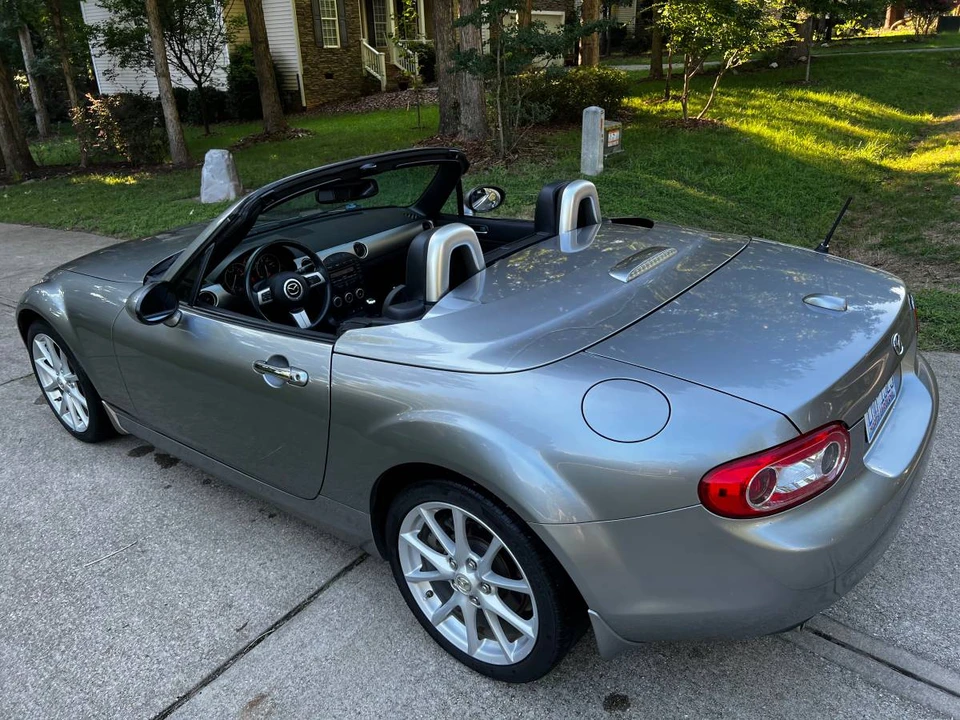 2011 Mazda NC MX-5 Miata - Image 15 of 24