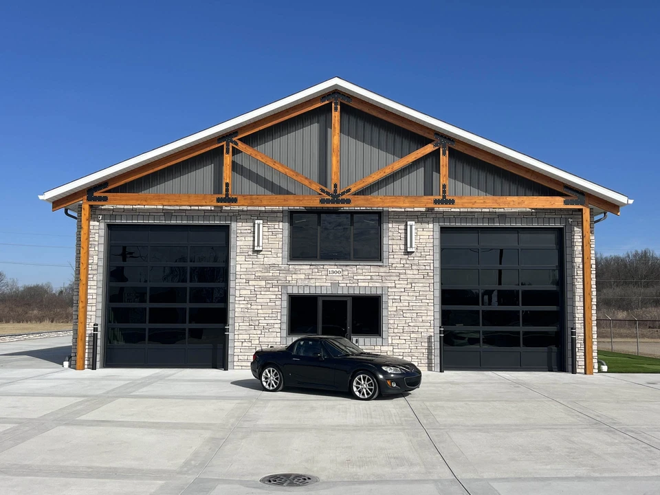 2011 Mazda NC MX-5 Miata - Image 2 of 31