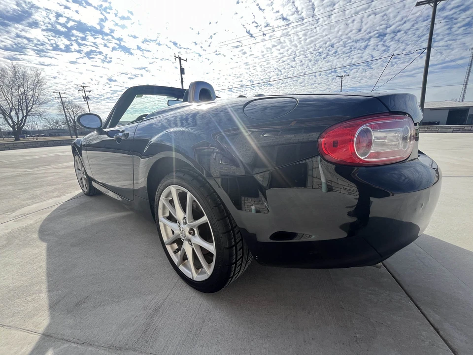 2011 Mazda NC MX-5 Miata - Image 25 of 31