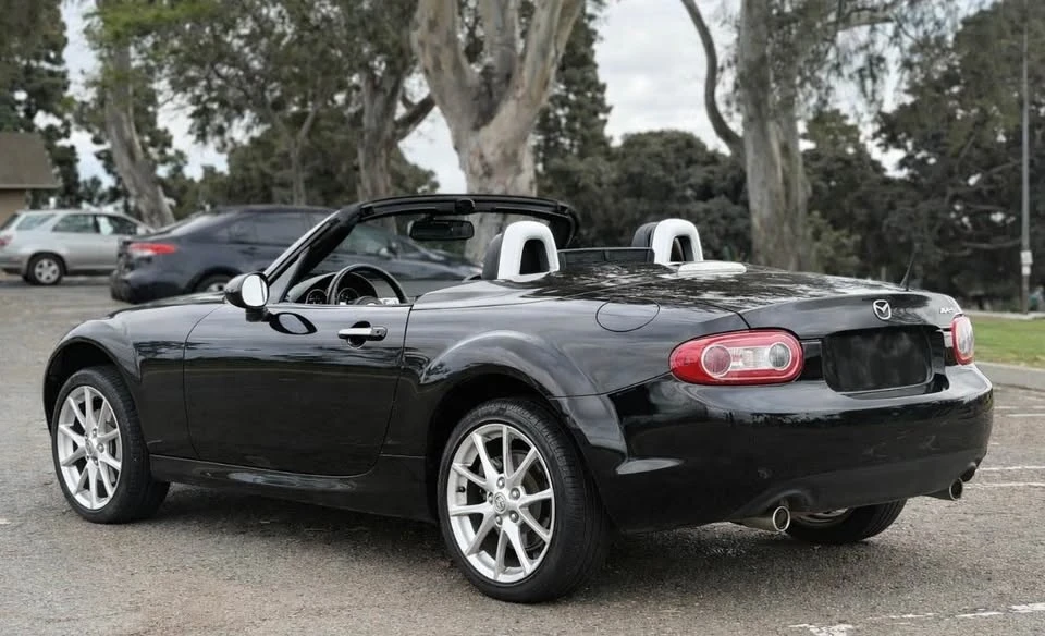 2011 Mazda NC MX-5 Miata - Image 7 of 10