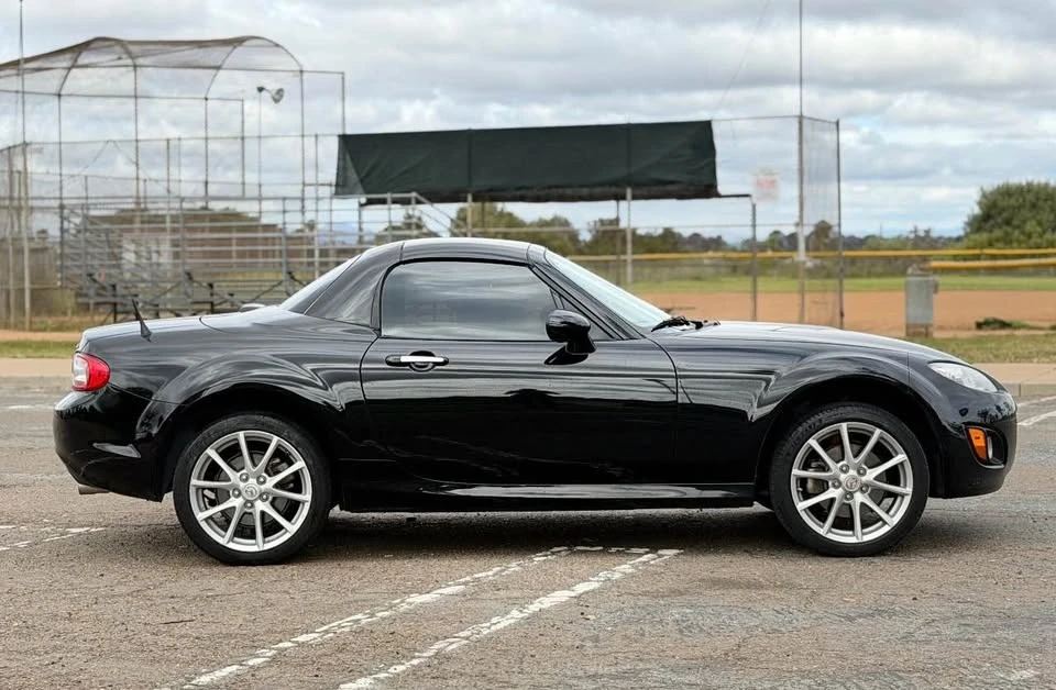 2011 Mazda NC MX-5 Miata - Image 3 of 10