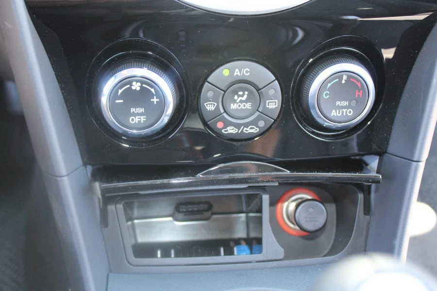 2011 Mazda RX-8 2nd Gen - Image 30 of 31