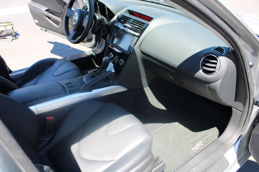 2011 Mazda RX-8 2nd Gen - Image 19 of 31