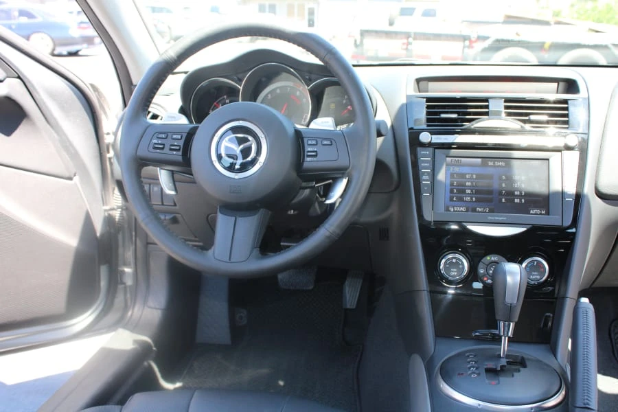 2011 Mazda RX-8 2nd Gen - Image 21 of 31