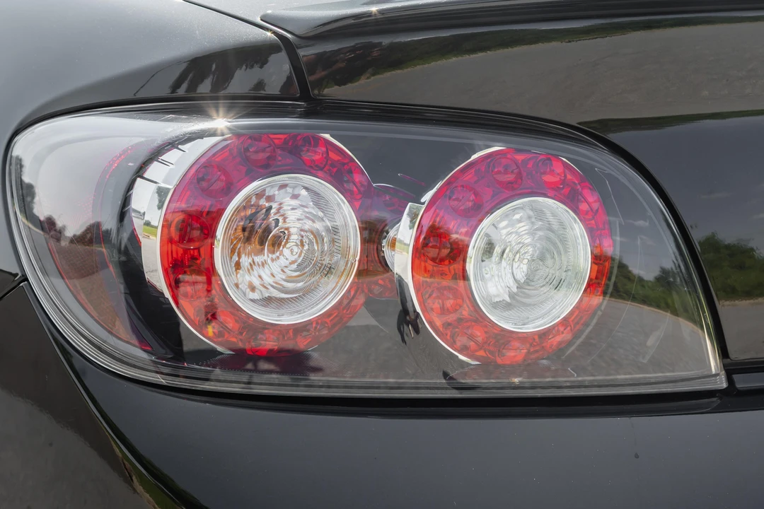 2011 Mazda RX-8 2nd Gen - Image 20 of 31