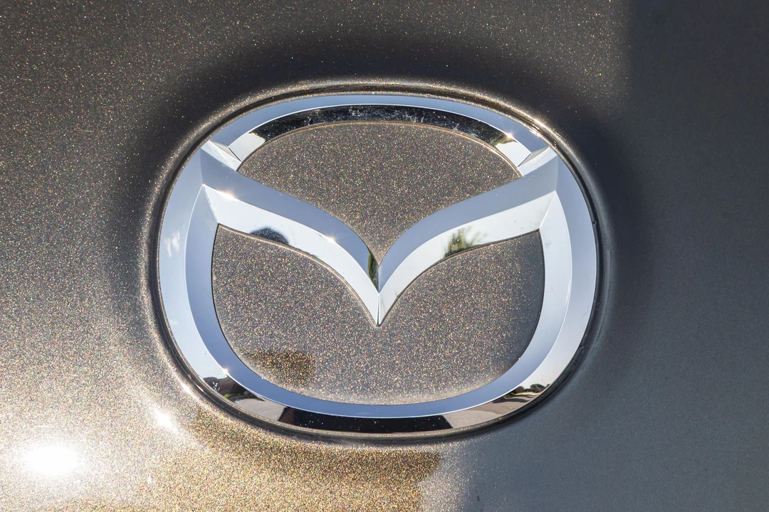 2011 Mazda RX-8 2nd Gen - Image 26 of 31
