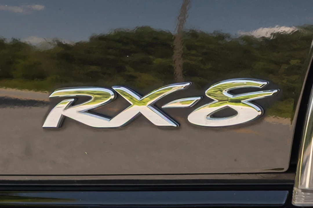 2011 Mazda RX-8 2nd Gen - Image 27 of 31