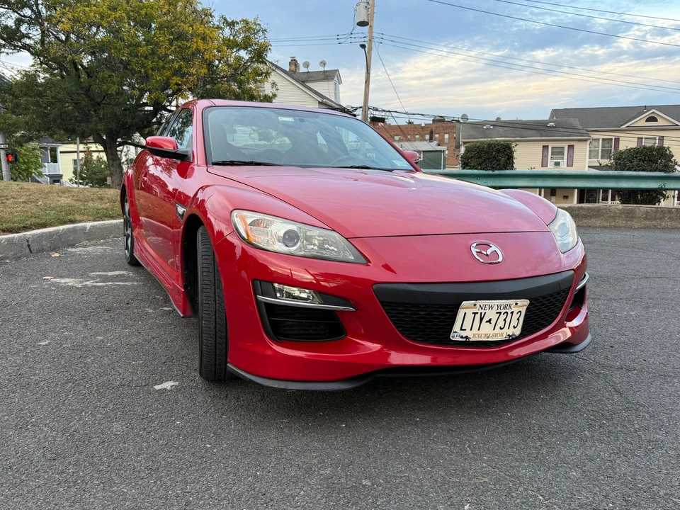 2011 Mazda RX-8 2nd Gen - Image 4 of 31