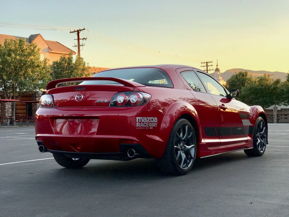 2011 Mazda RX-8 2nd Gen - Image 17 of 31