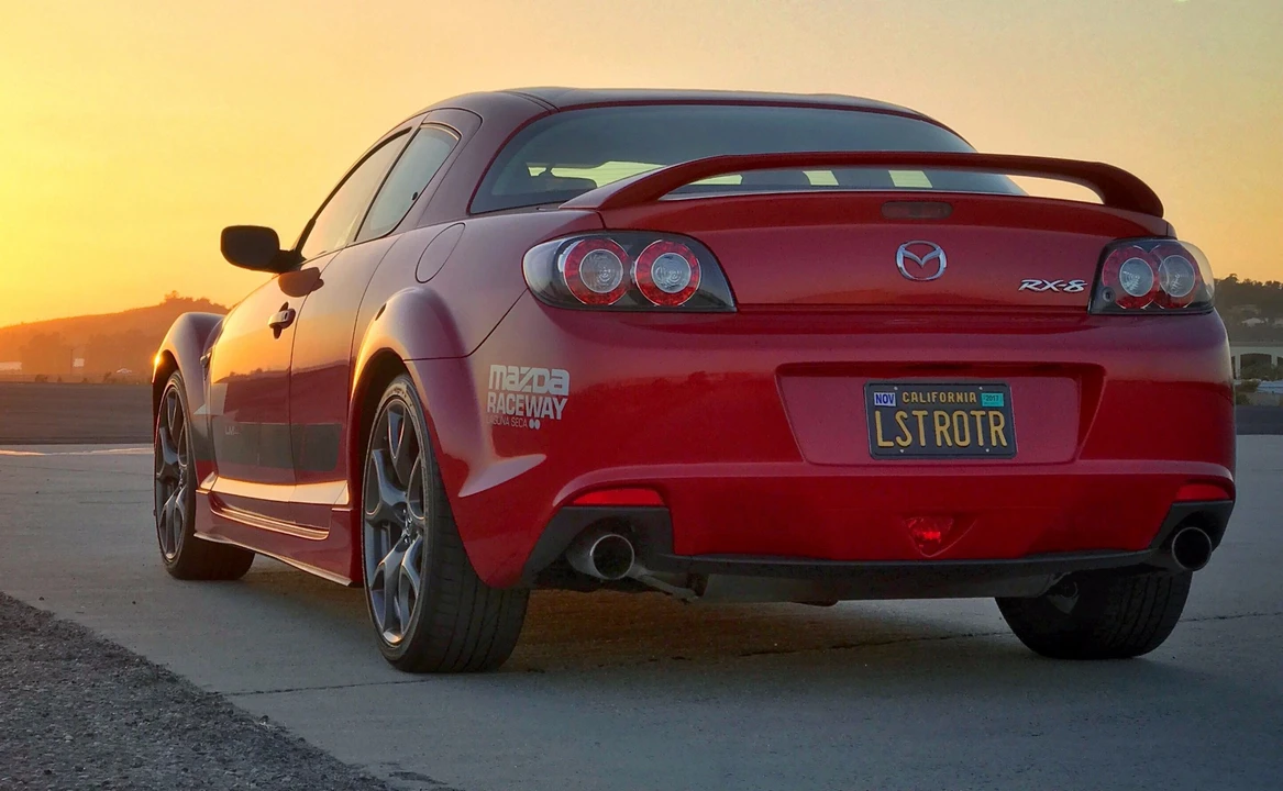 2011 Mazda RX-8 2nd Gen - Image 13 of 31