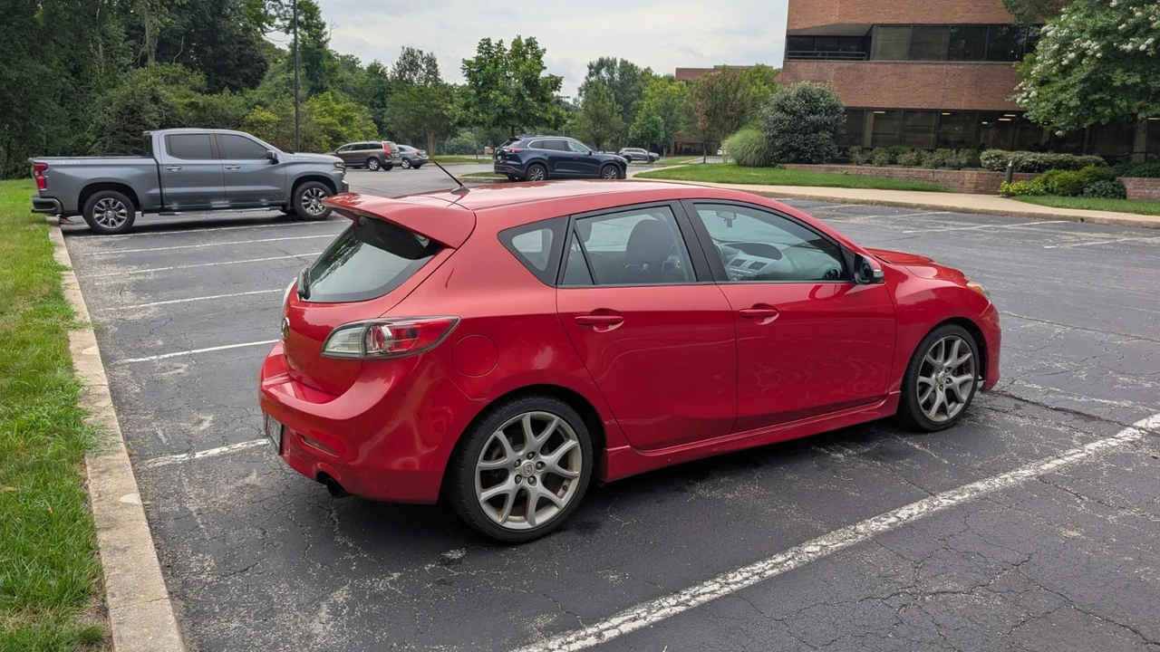 2011 Mazda Mazdaspeed 3 2nd Gen - Image 5 of 17