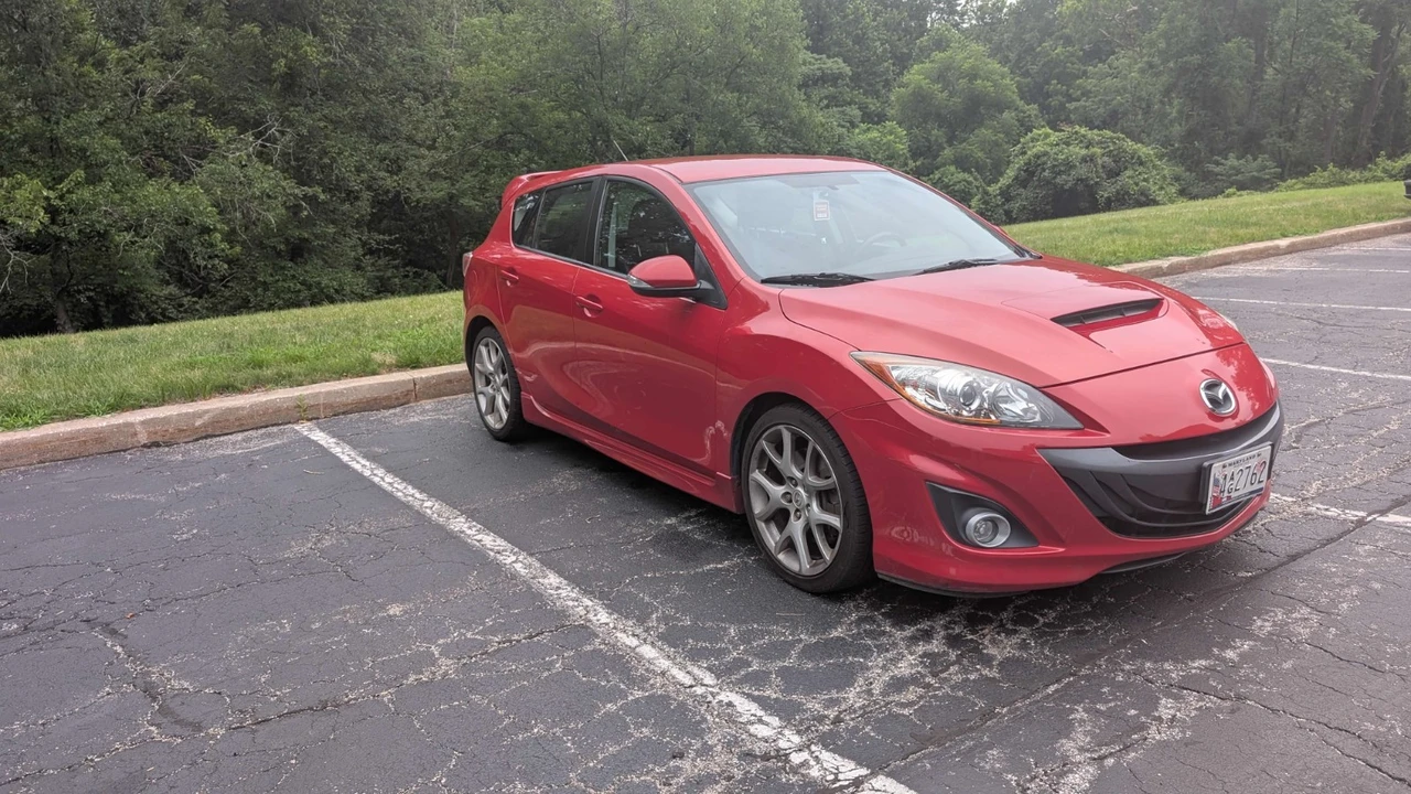 2011 Mazda Mazdaspeed 3 2nd Gen - Image 2 of 17