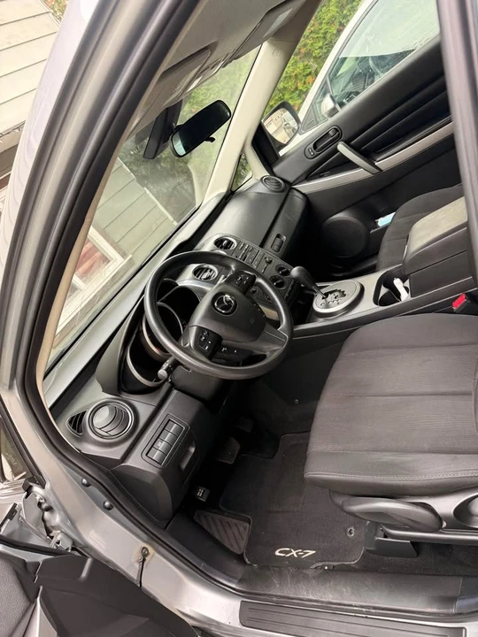 2011 Mazda CX-7 - Image 8 of 9