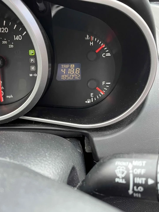 2011 Mazda CX-7 - Image 2 of 10