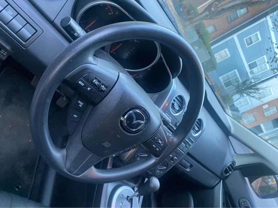 2011 Mazda CX-7 - Image 12 of 17