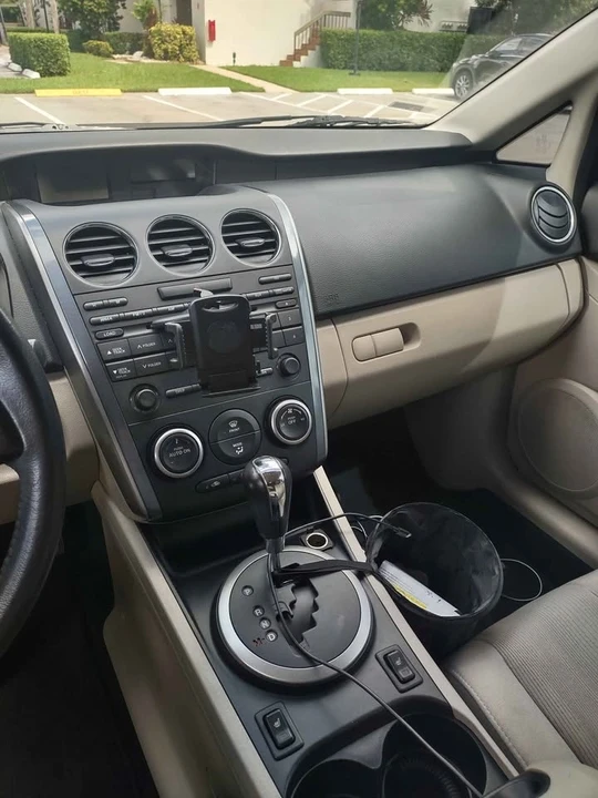 2011 Mazda CX-7 - Image 8 of 9