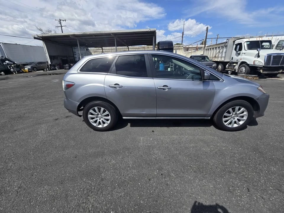 2011 Mazda CX-7 - Image 2 of 7