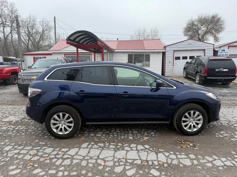 2011 Mazda CX-7 - Image 2 of 20