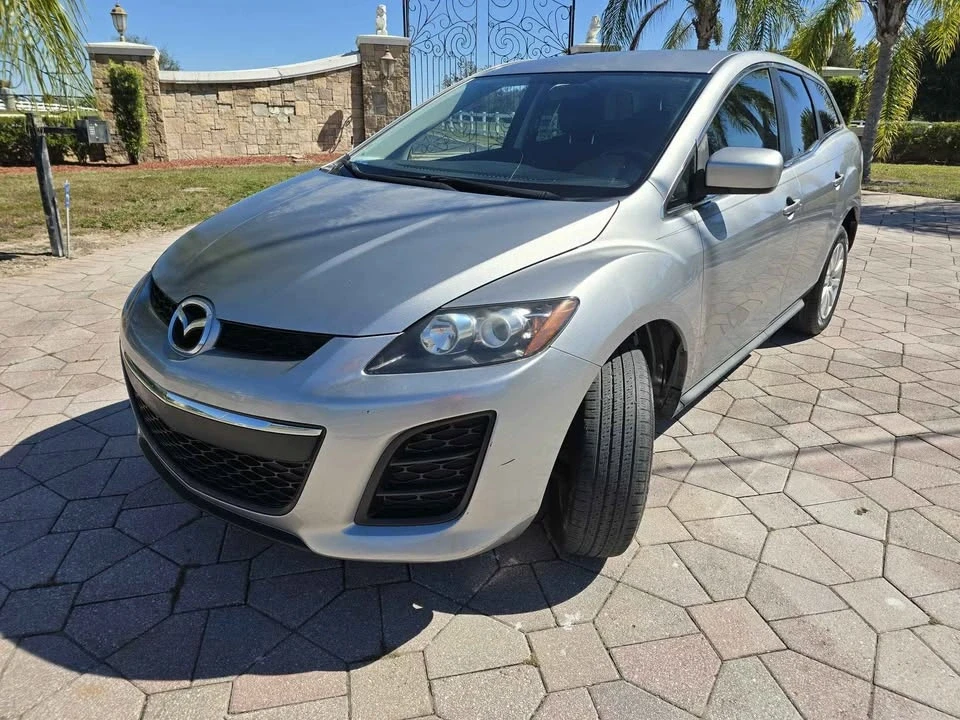 2011 Mazda CX-7 - Image 2 of 8