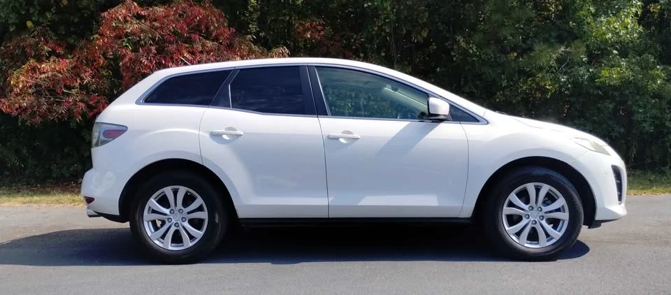 2011 Mazda CX-7 - Image 2 of 9