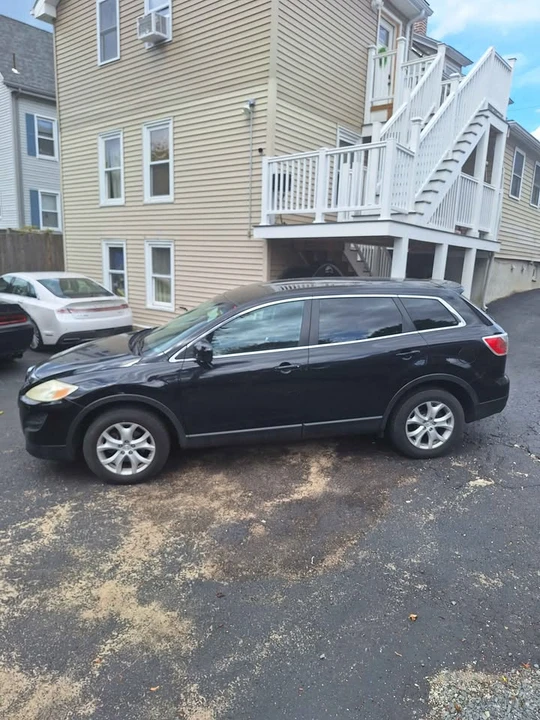 2011 Mazda CX-9 - Image 2 of 9
