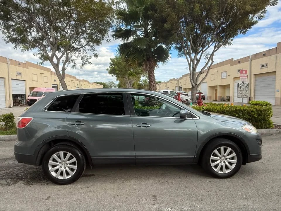 2011 Mazda CX-9 - Image 8 of 8