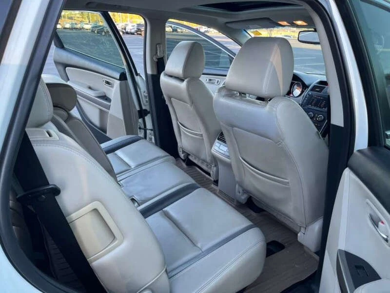 2011 Mazda CX-9 - Image 15 of 19