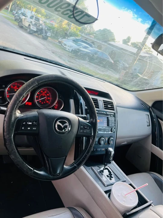 2011 Mazda CX-9 - Image 8 of 15