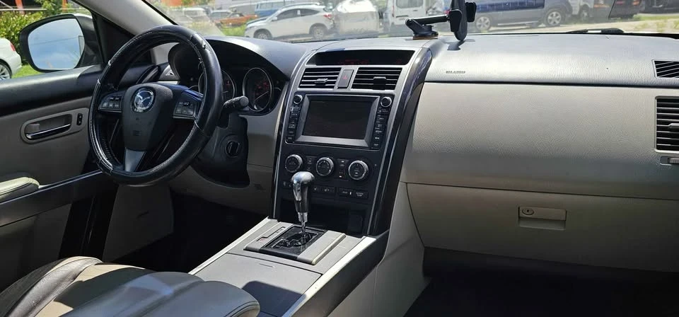 2011 Mazda CX-9 - Image 10 of 11