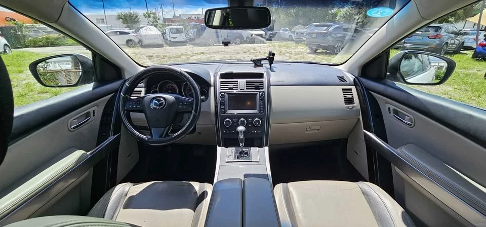 2011 Mazda CX-9 - Image 9 of 11