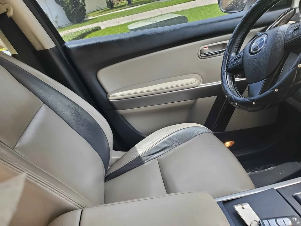 2011 Mazda CX-9 - Image 2 of 10