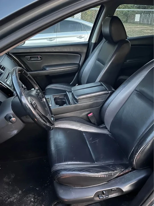 2011 Mazda CX-9 - Image 8 of 12