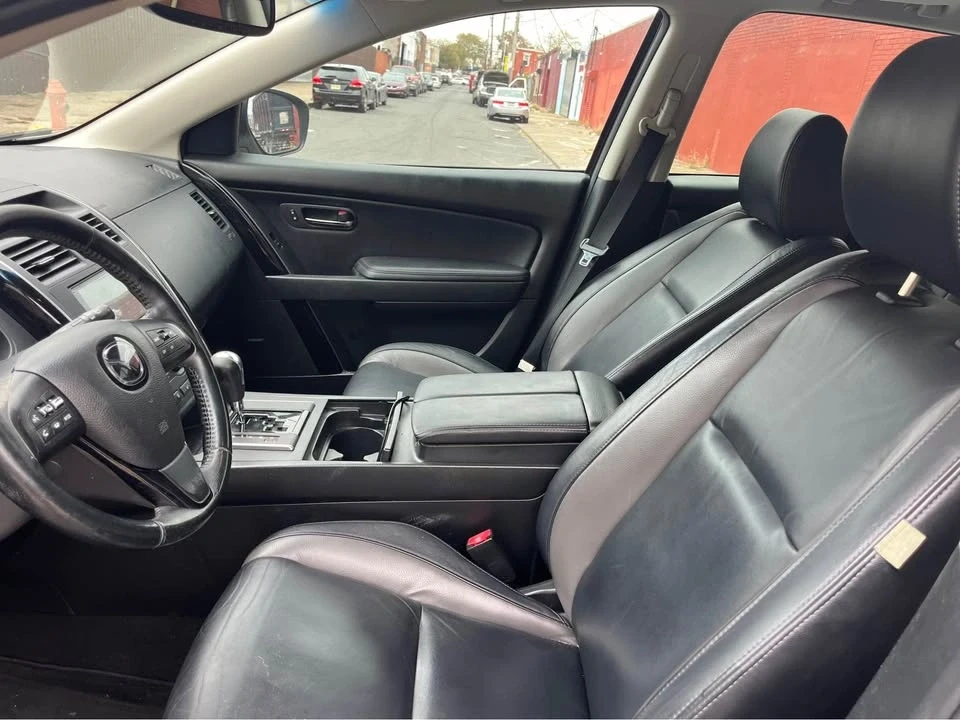 2011 Mazda CX-9 - Image 8 of 14