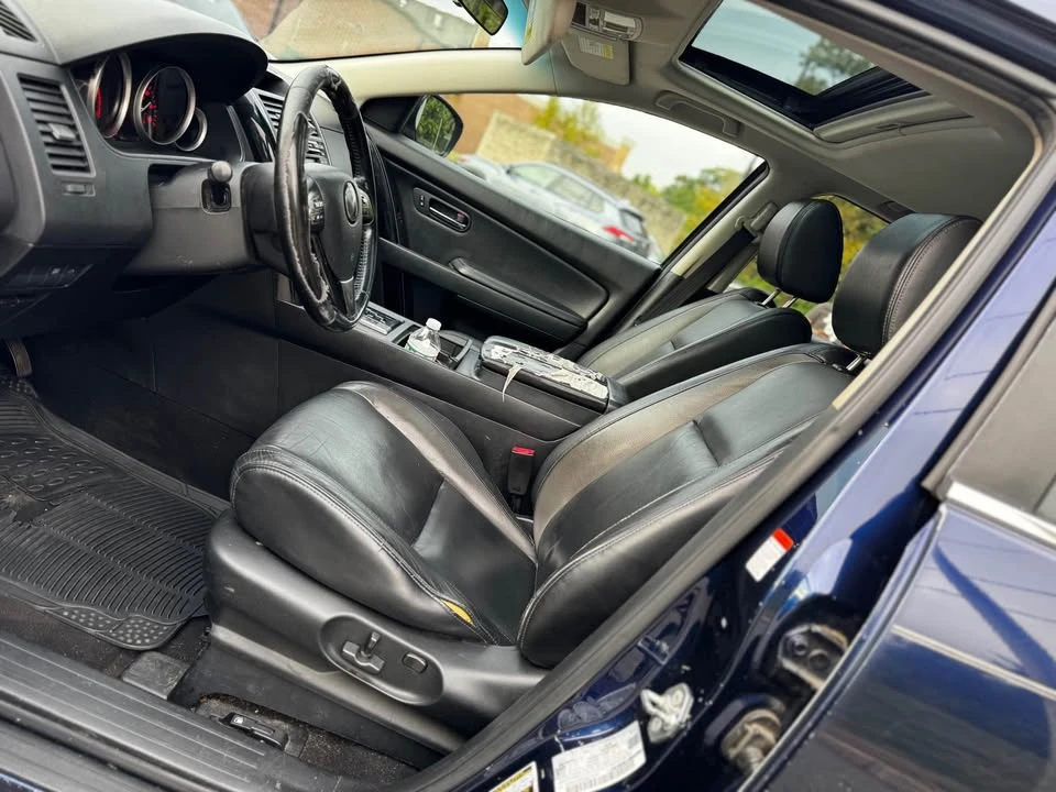 2011 Mazda CX-9 - Image 8 of 19