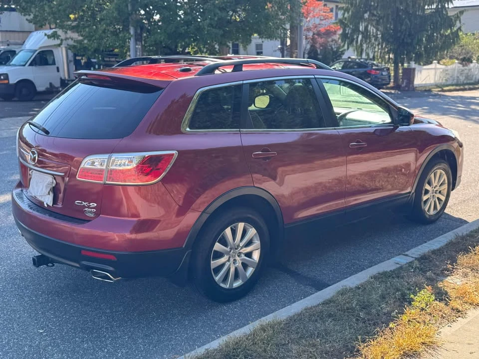 2011 Mazda CX-9 - Image 2 of 11