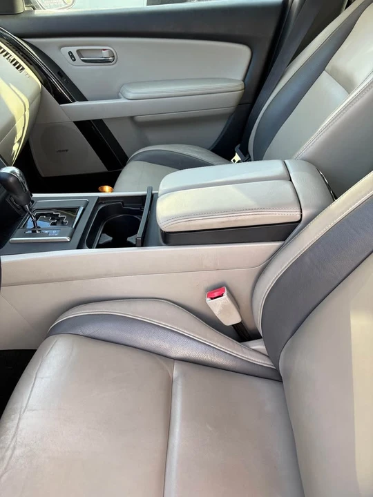 2011 Mazda CX-9 - Image 9 of 12